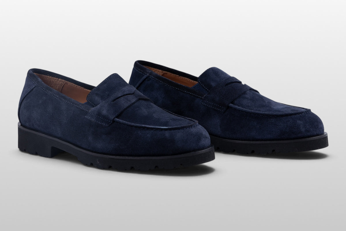Mocassini Zeli Padova in pelle scamosciata blu scuro con suola a carrarmato