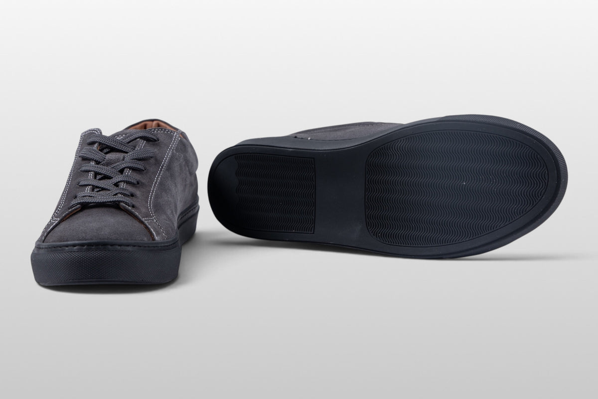 Zeli Roma Antracietgrijs Suède Minimalistische Sneakers