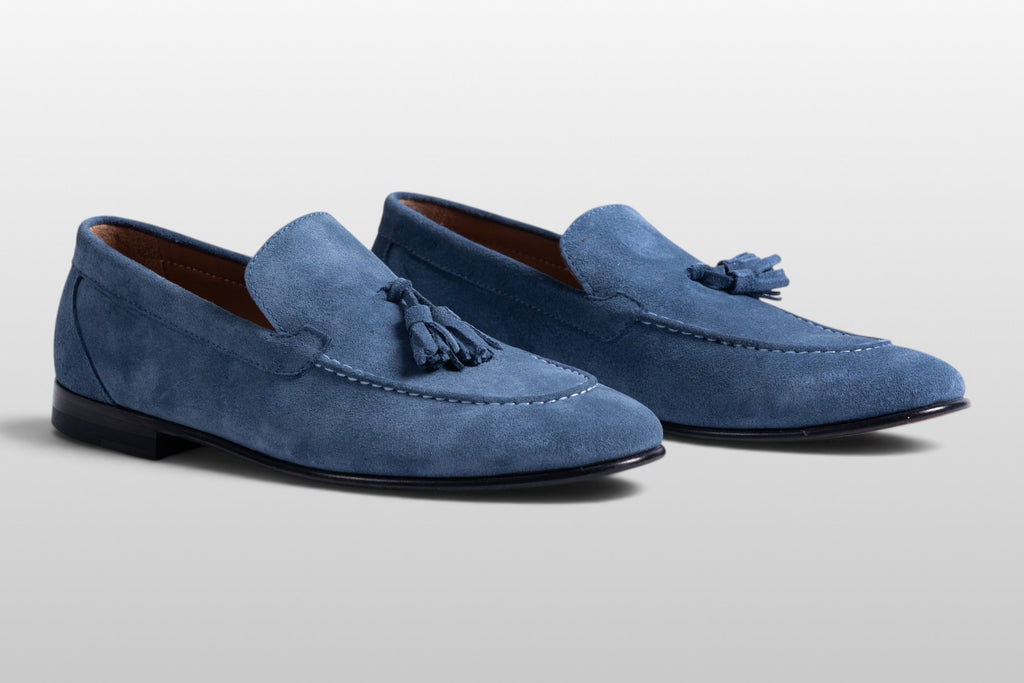 Mocassini Zeli Verona in pelle scamosciata blu con nappe