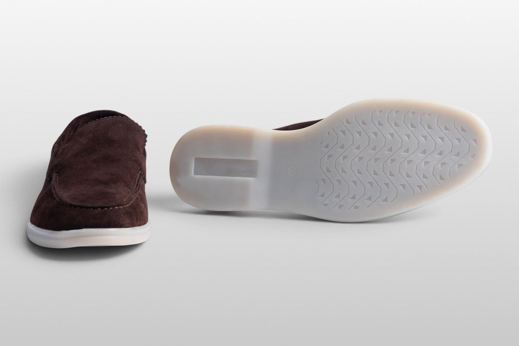 Mocassini Zeli Capri in pelle scamosciata marrone scuro con suola bianca